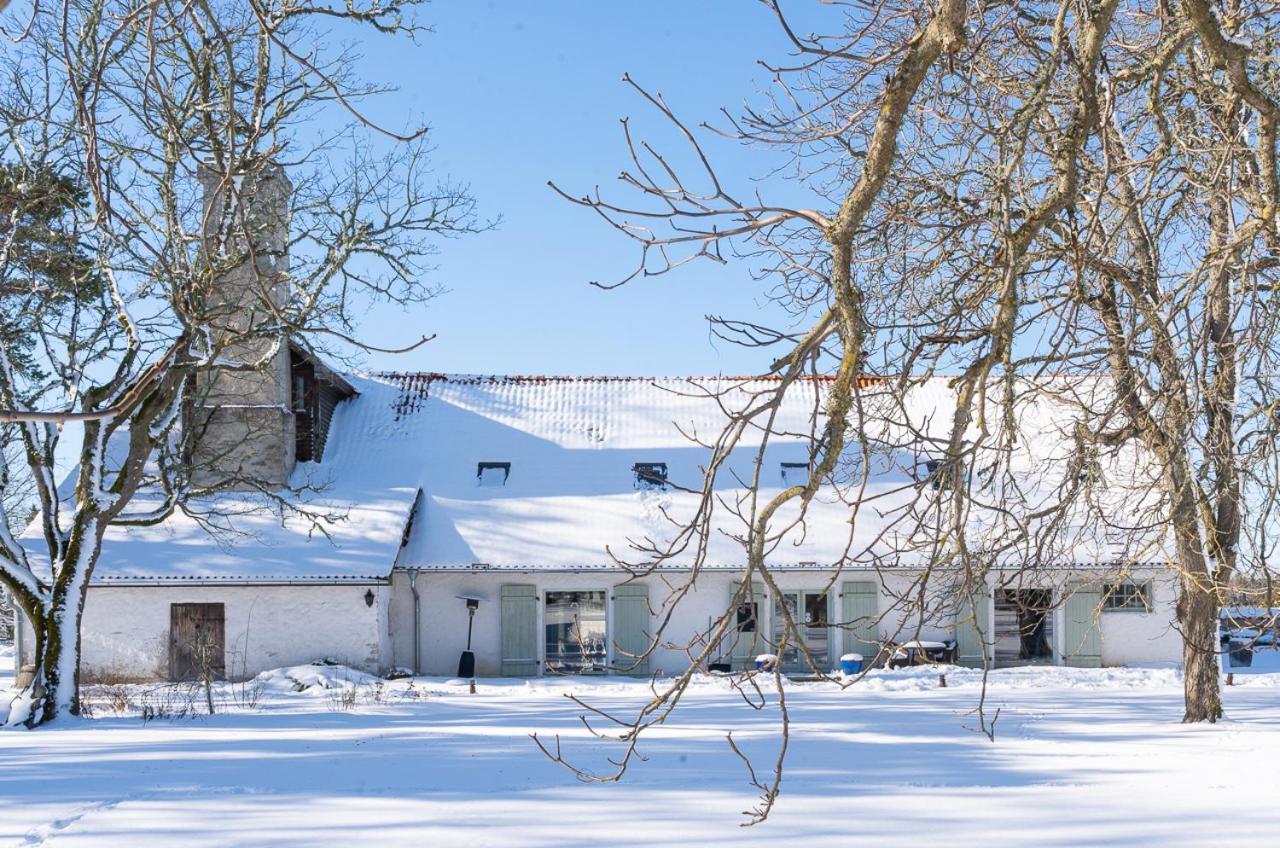 Dagen Haus Guesthouse Orjaku Bagian luar foto