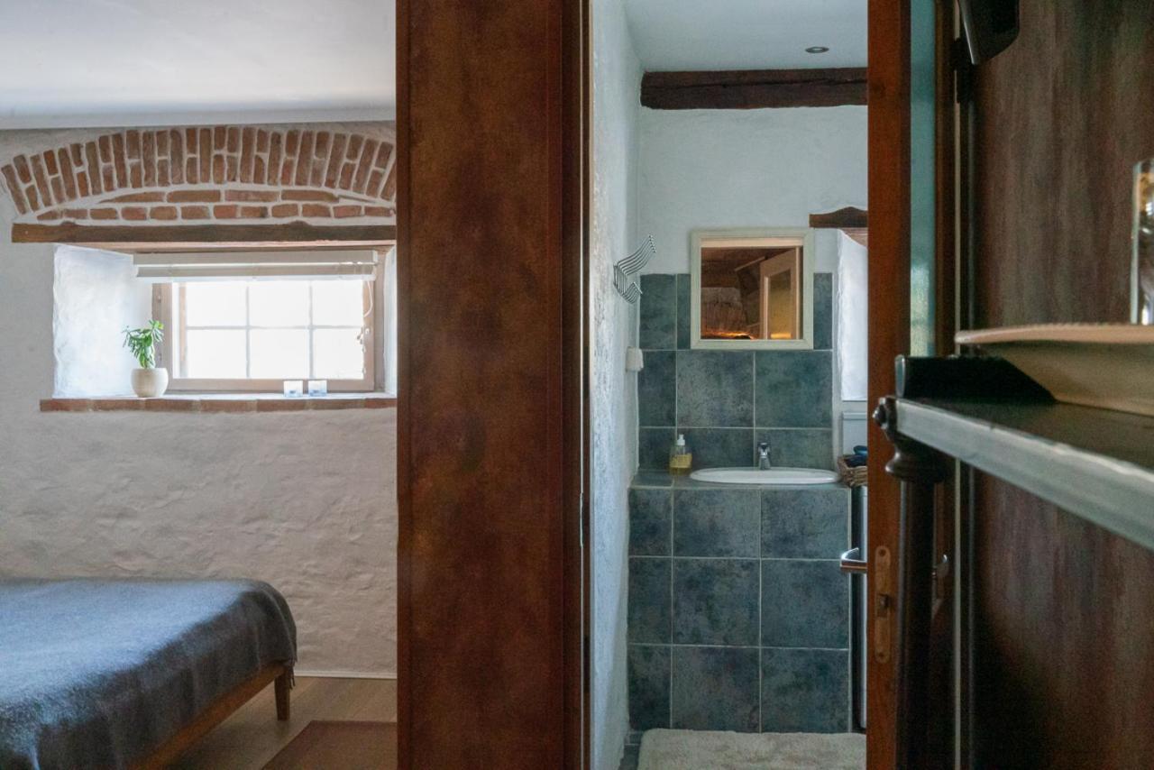 Dagen Haus Guesthouse Orjaku Bagian luar foto