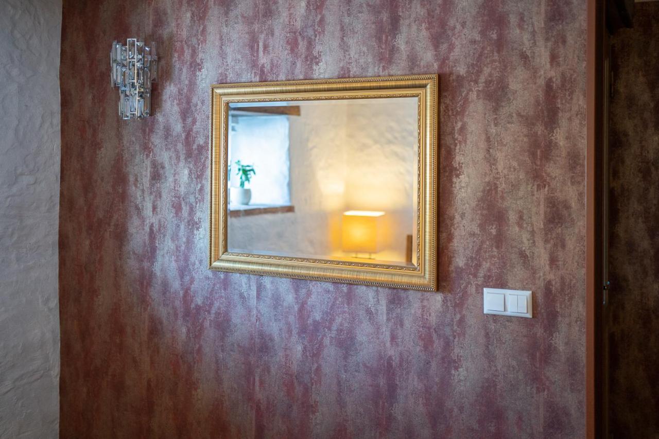 Dagen Haus Guesthouse Orjaku Bagian luar foto