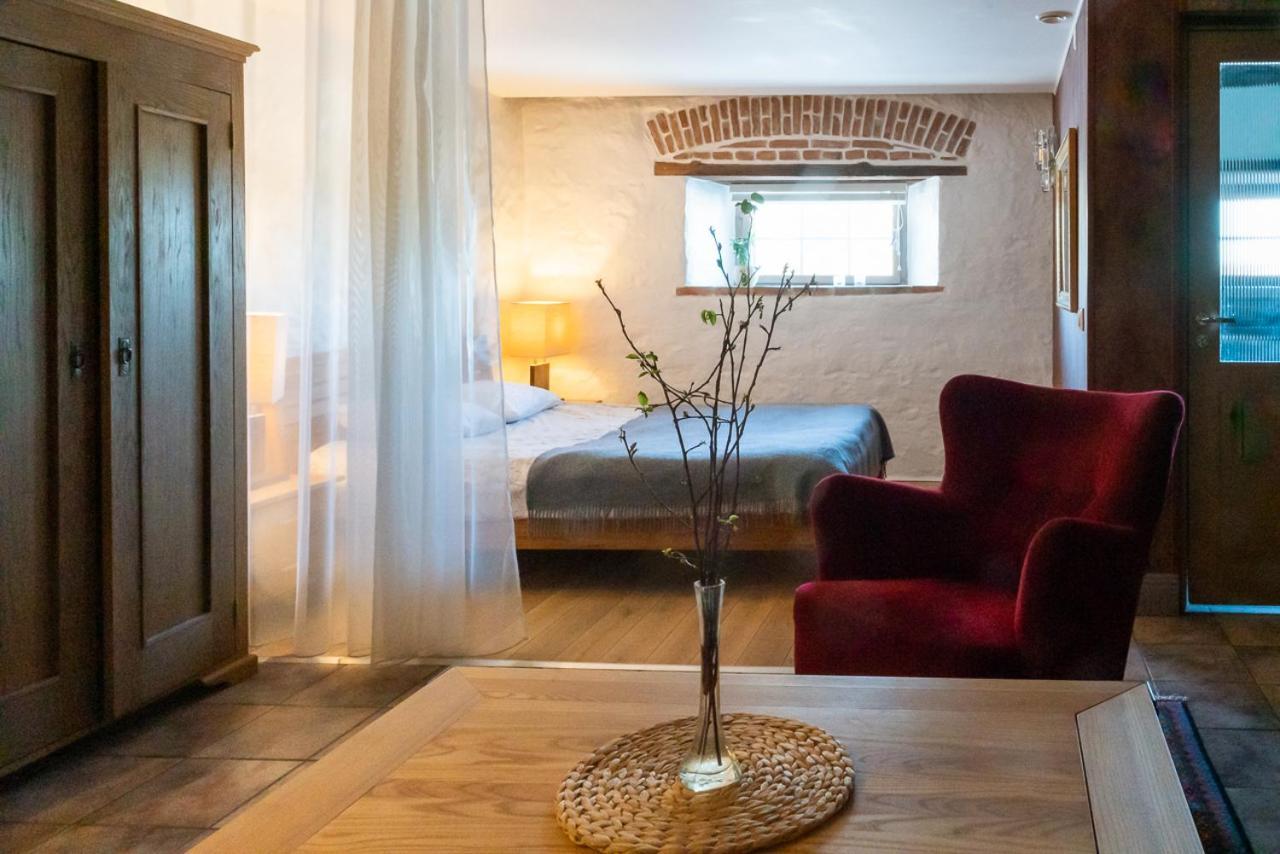 Dagen Haus Guesthouse Orjaku Bagian luar foto