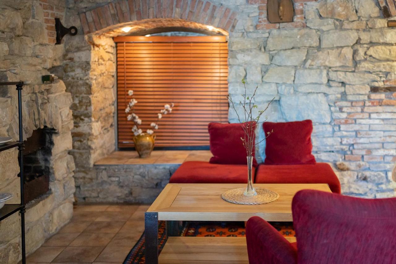 Dagen Haus Guesthouse Orjaku Bagian luar foto